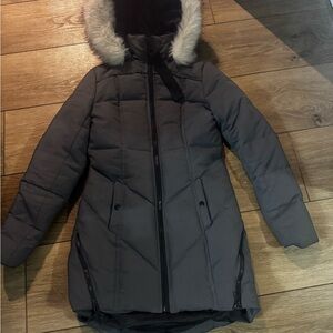 Storm Women's Gray Puffer Jacket with Faux Fur Hood